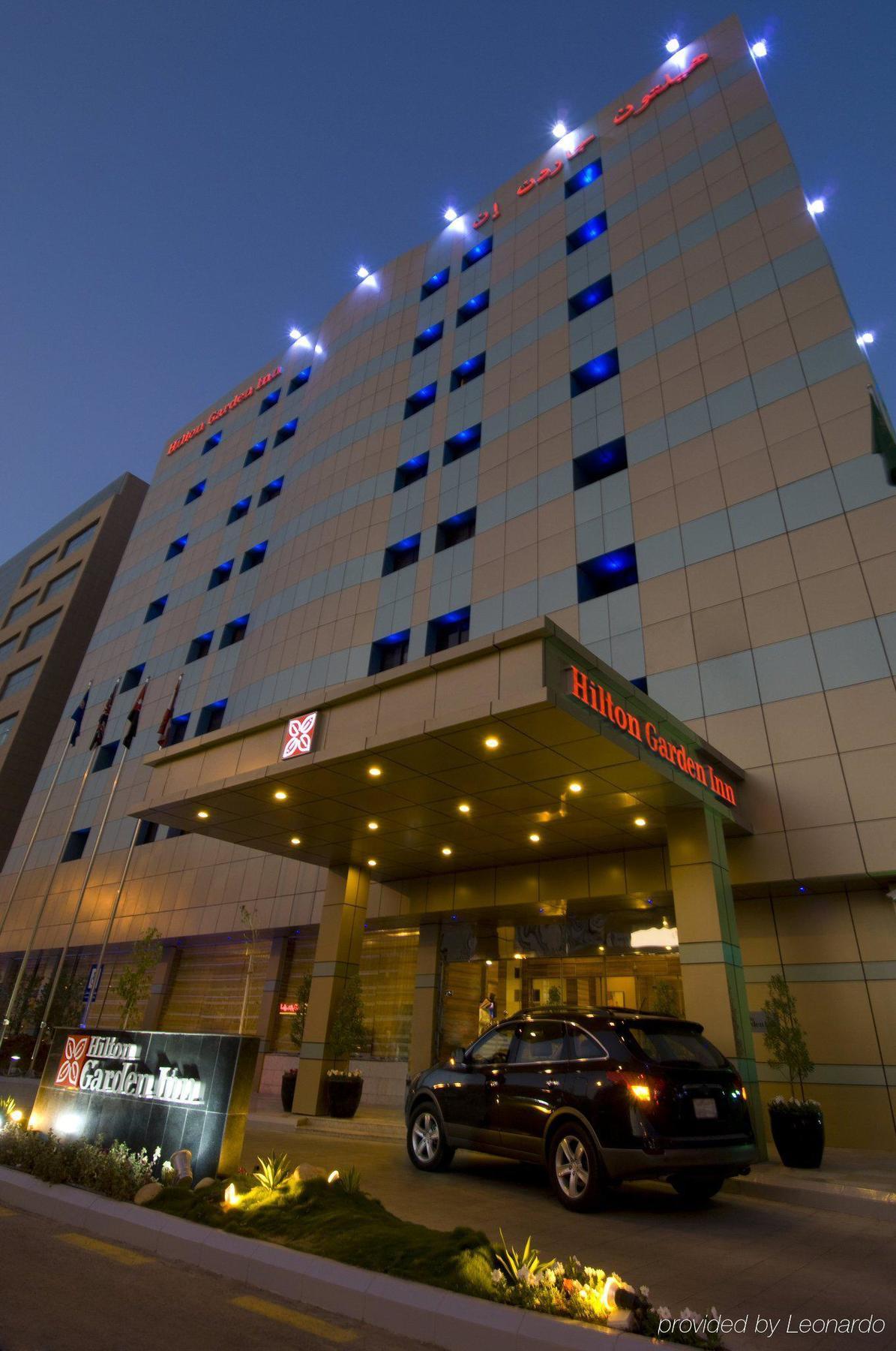 Hilton Garden Inn Riyadh Olaya Exterior photo